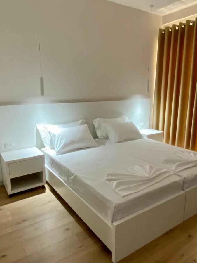 Violet'S Boutique Apartments Sarandë Exterior foto